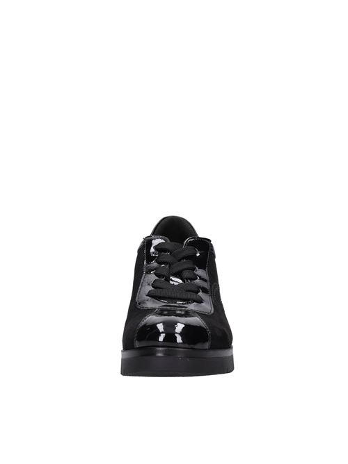 Sneakers in ecopelle e tessuto. DONNA SERENA | 3B4869DS CAM.NERO